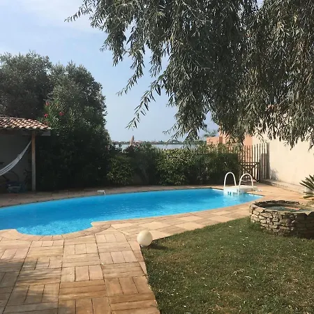 Вилла Avec Piscine Proche De La