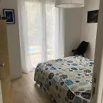 Avec Piscine Proche De La וילה Pérols