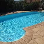 Avec Piscine Proche De La וילה *